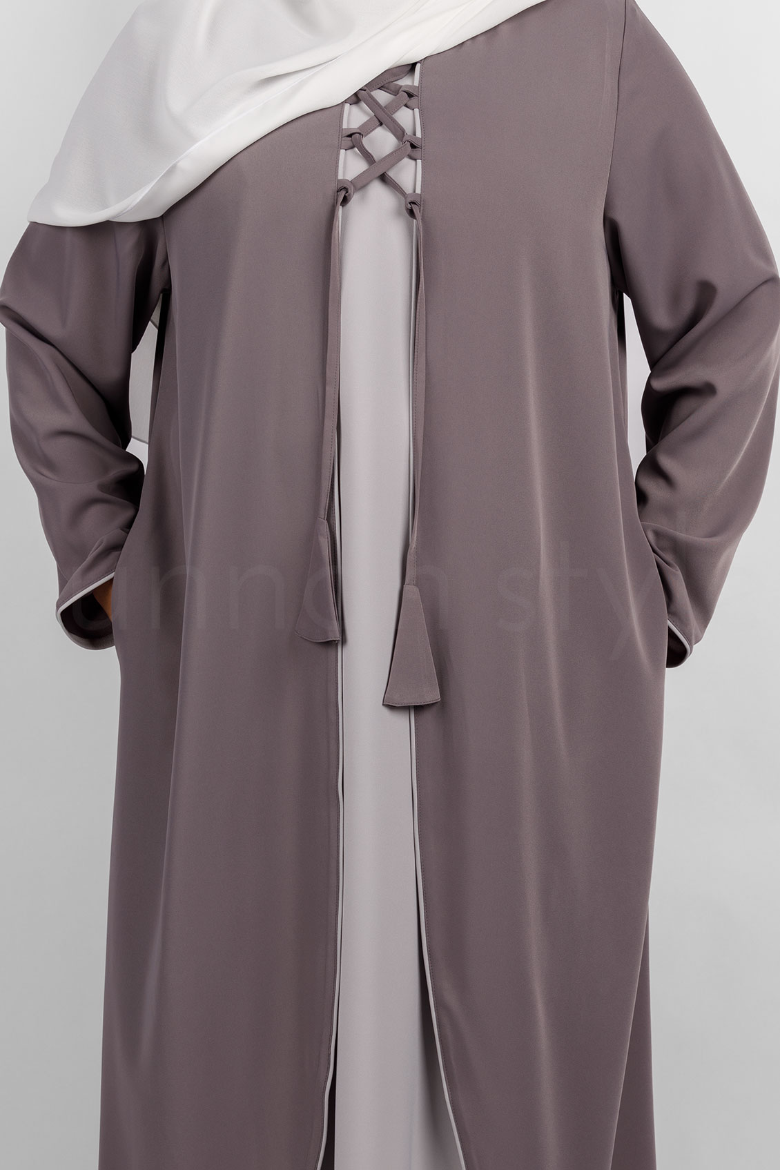 Two deals tone abaya